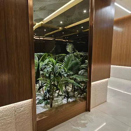 סקופיה Anika Luxury Apartment At Diamond Center מראה חיצוני תמונה