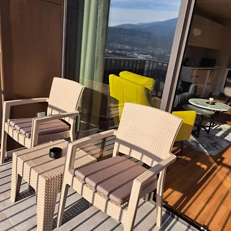 סקופיה Anika Luxury Apartment At Diamond Center מראה חיצוני תמונה
