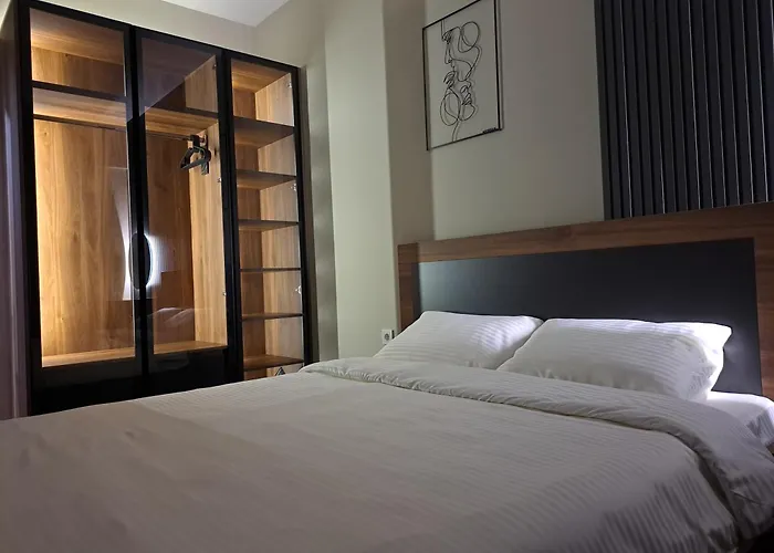 Anika Luxury Apartment At Diamond Center