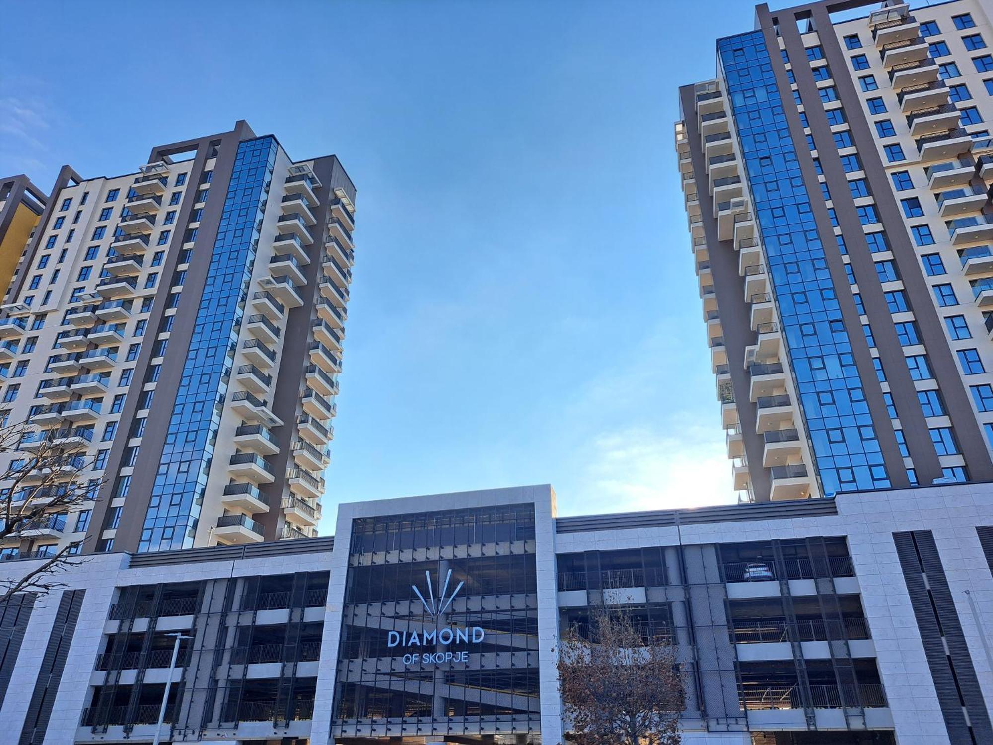 Anika Luxury At Diamond Center Appartement